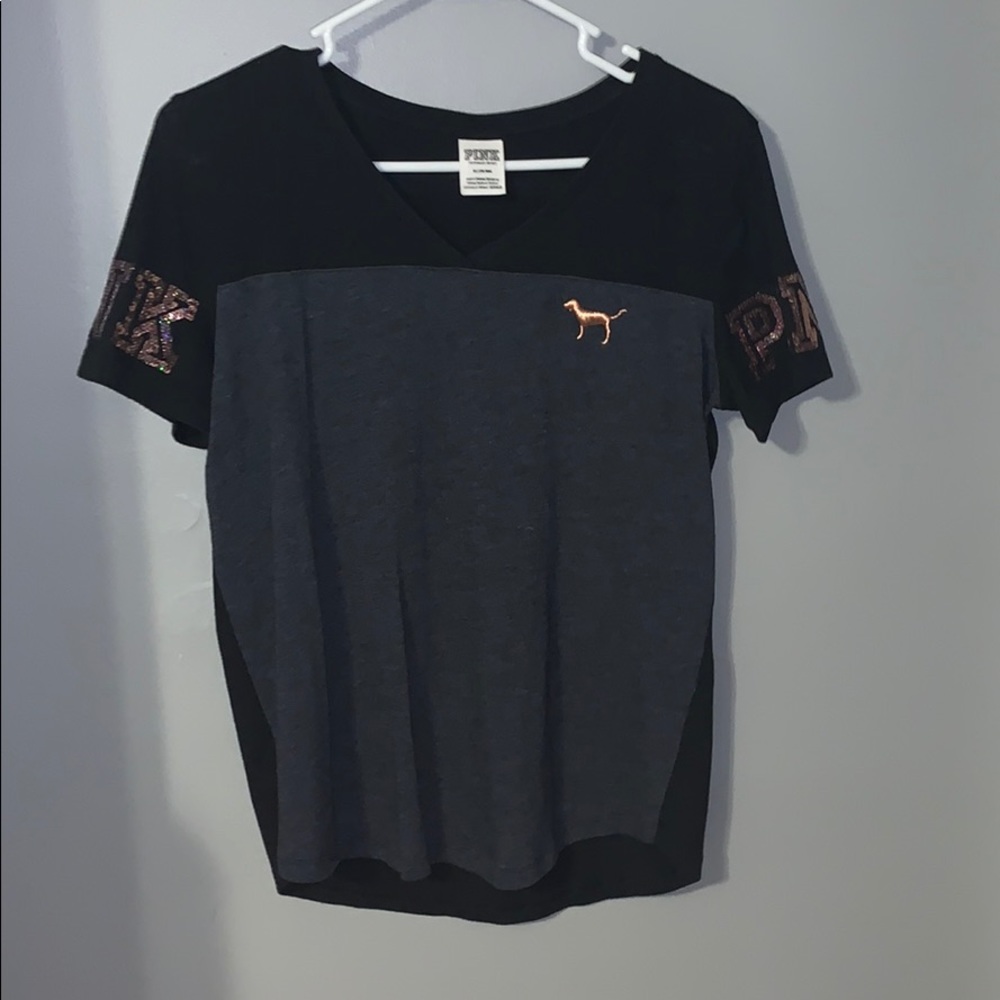 Black and gold t-shirt